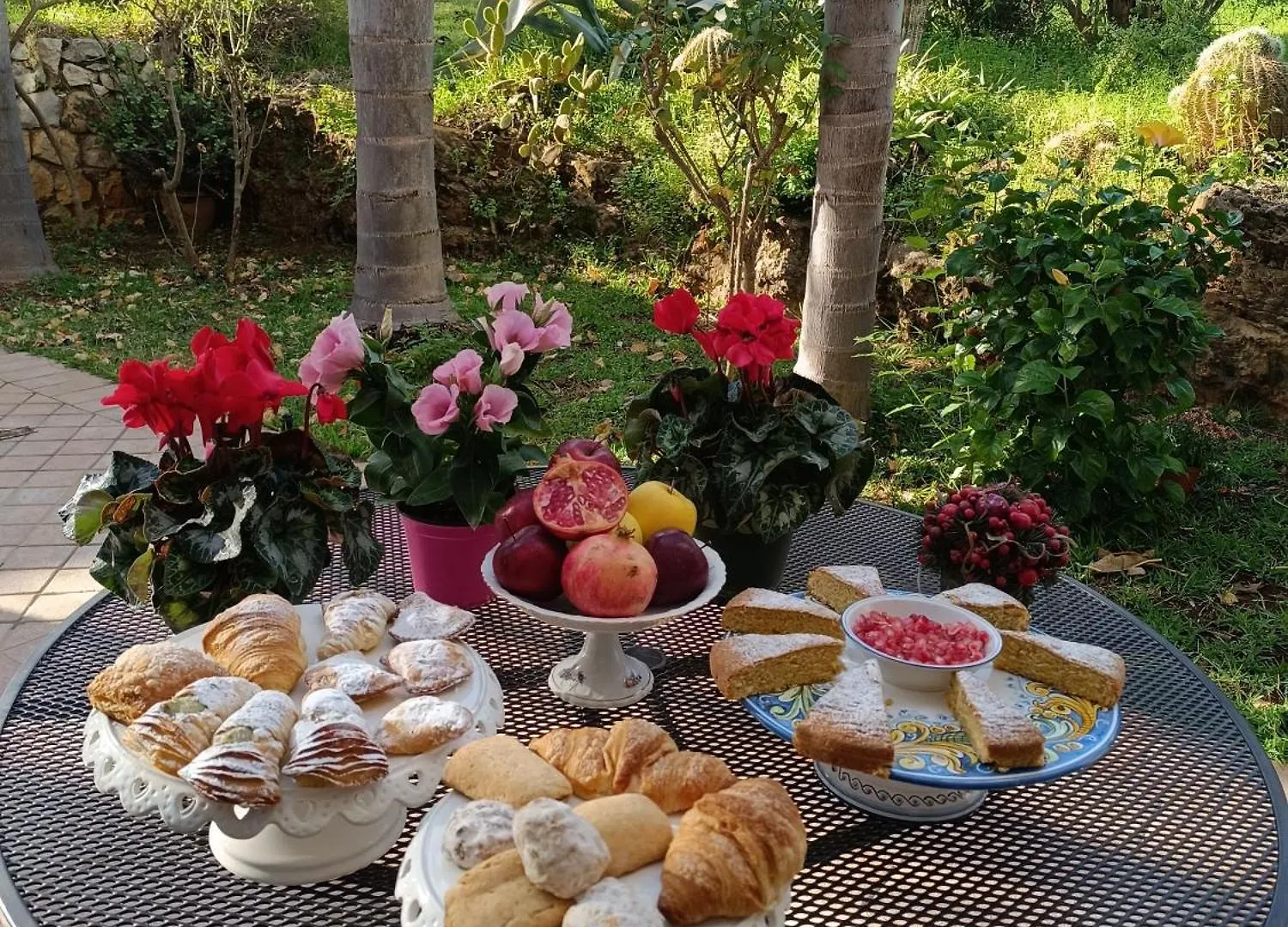 B & B Villa Flora Mondello Bed & Breakfast