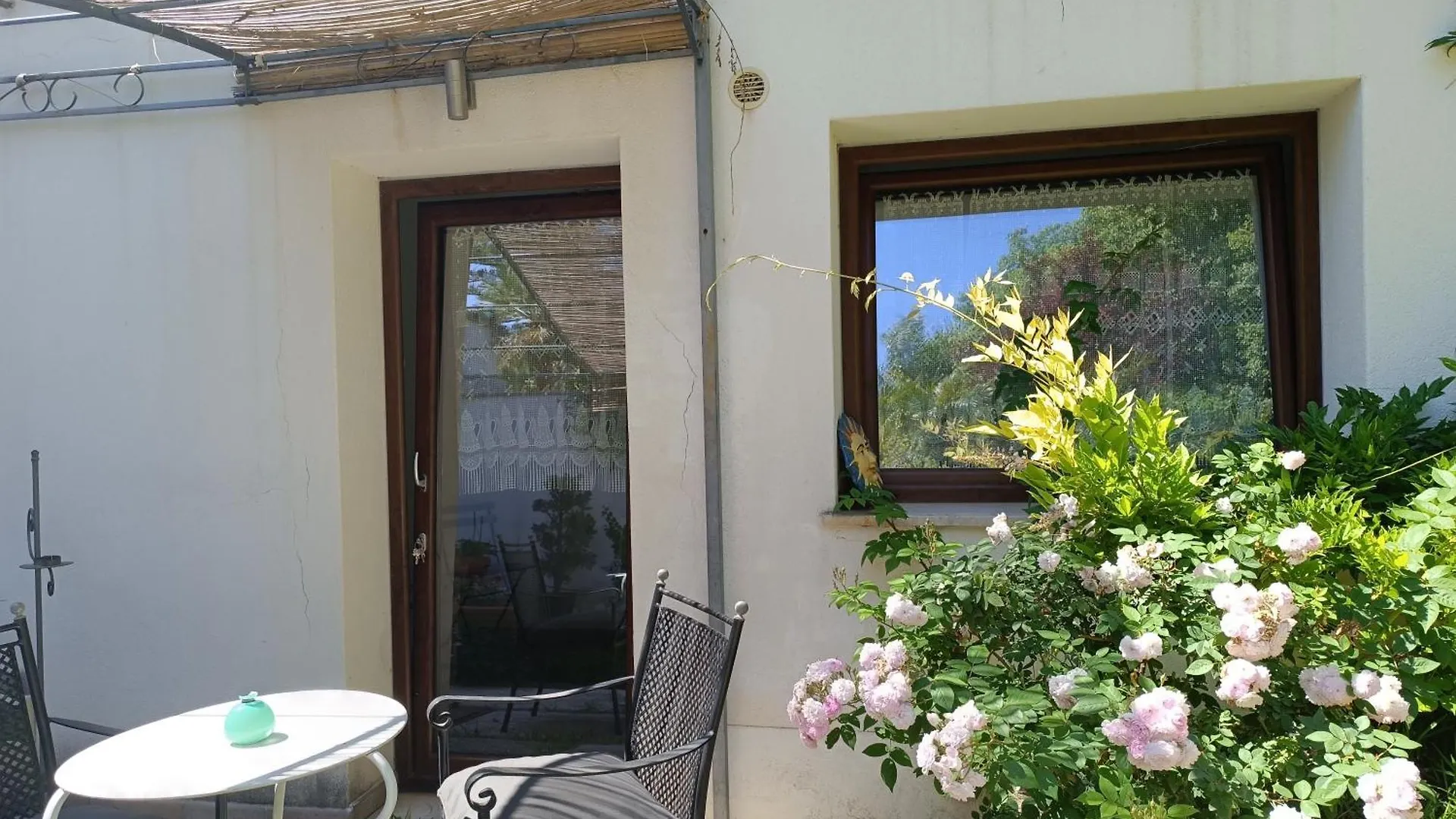 B & B Villa Flora Mondello 0*,  Italia