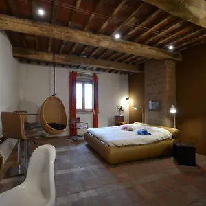 https://morelliana4rooms.it-tuscanyhotel.com